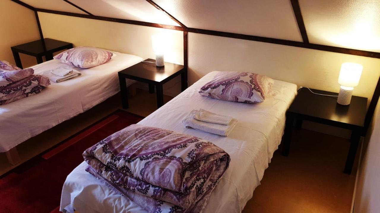 Twister 53 Otel Sparreholm Dış mekan fotoğraf