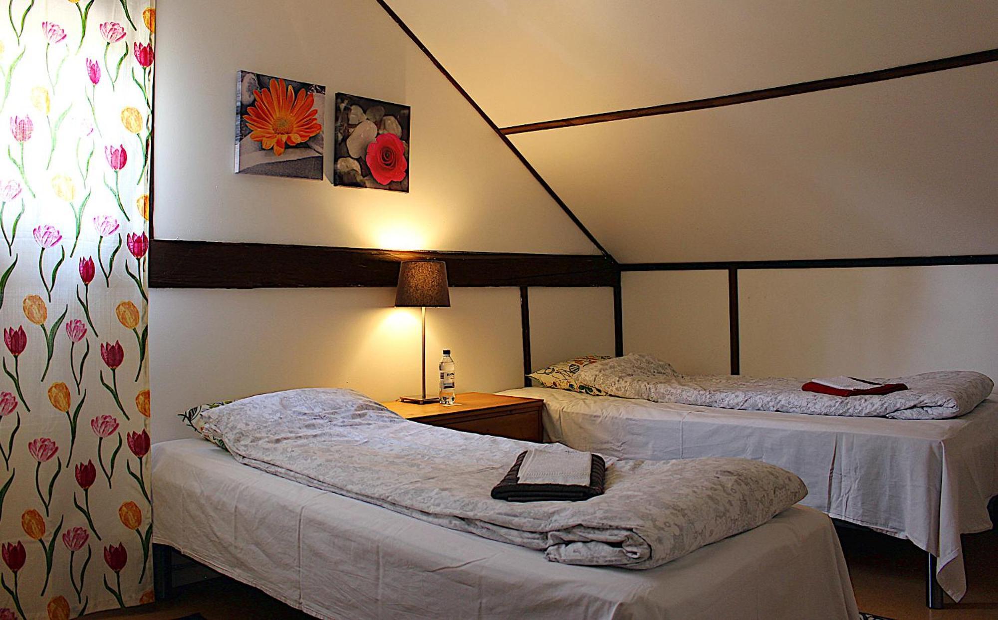 Twister 53 Otel Sparreholm Dış mekan fotoğraf